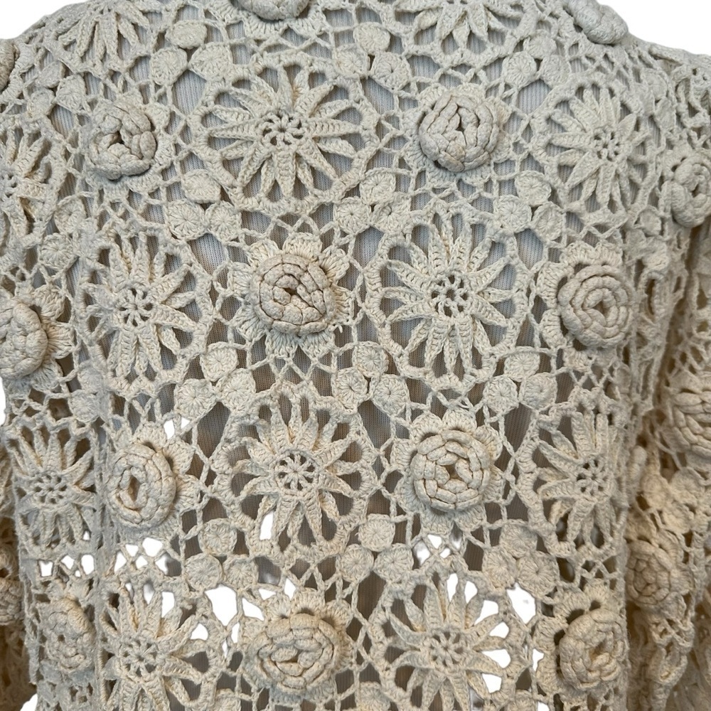 Vintage 90s Y2K Judy’s floral crochet cream sweater top in excellent condition - Picture 9 of 16